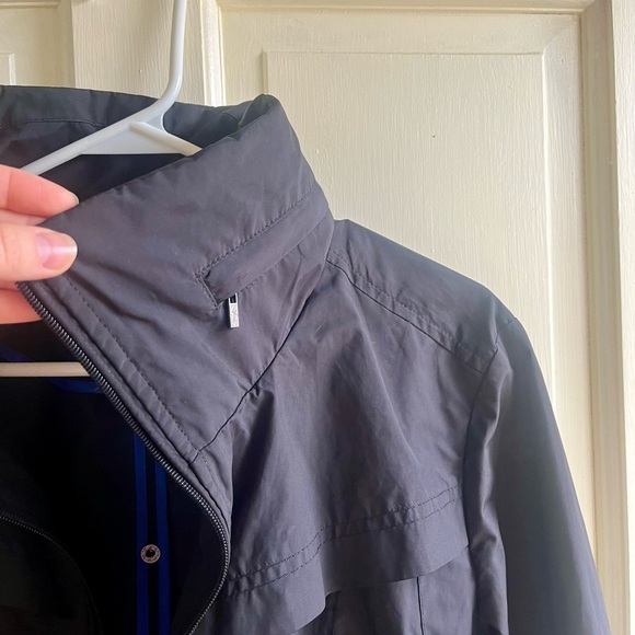 Cole Haan Packable Rain Jacket - Picture 4 of 4